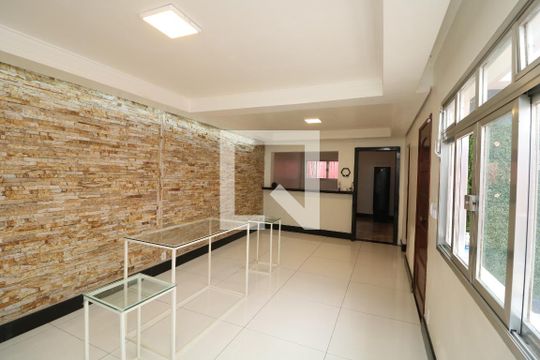 Sala de casa para alugar com 3 quartos, 270m² em Cidade São Mateus, São Paulo