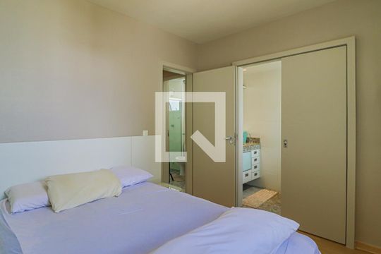 Quarto 2 Suíte de apartamento para alugar com 2 quartos, 75m² em Sion, Belo Horizonte