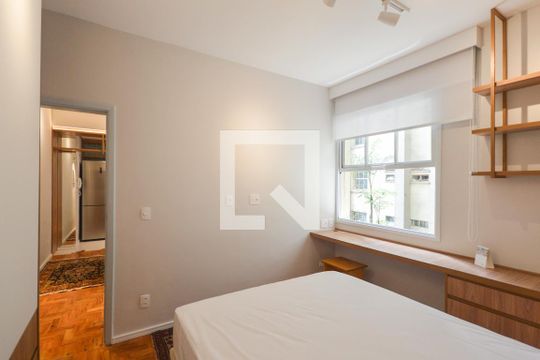 Dormitório de apartamento para alugar com 1 quarto, 40m² em Consolação, São Paulo
