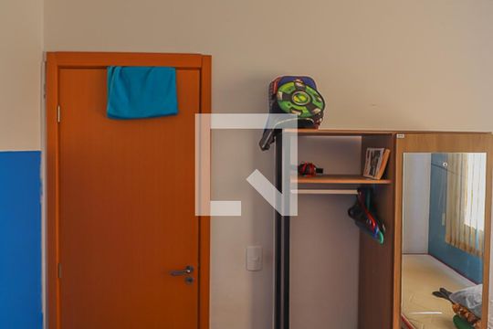 Quarto 1 de apartamento à venda com 2 quartos, 48m² em Feitoria, São Leopoldo