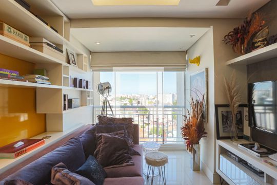 Sala de apartamento à venda com 2 quartos, 65m² em Vila Ipiranga, Porto Alegre