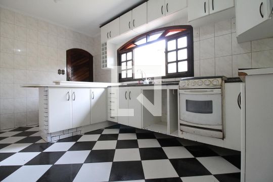 Cozinha - Armários de casa para alugar com 4 quartos, 250m² em Jardim Cotinha, São Paulo