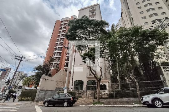 Fachada de apartamento à venda com 3 quartos, 119m² em Aclimação, São Paulo