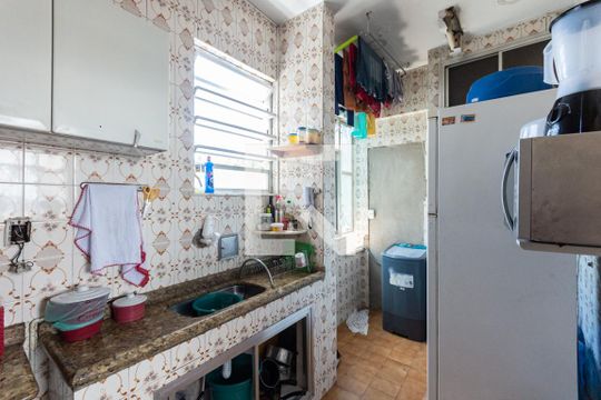 Cozinha e Área de Serviço de apartamento à venda com 2 quartos, 65m² em Benfica, Rio de Janeiro
