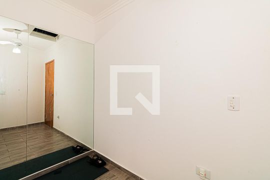 Escritório de casa à venda com 2 quartos, 140m² em Vila Gustavo, São Paulo