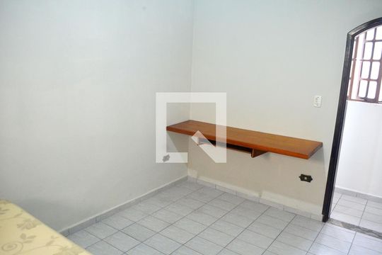 Quarto 1 de casa para alugar com 3 quartos, 164m² em Parque São Vicente, São Vicente