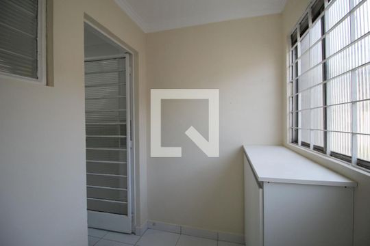 Área de Serviço de apartamento para alugar com 2 quartos, 69m² em Vila Progresso, Sorocaba