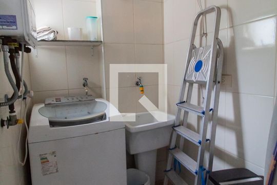 Área de Serviço de apartamento para alugar com 2 quartos, 72m² em Paraíso do Morumbi, São Paulo