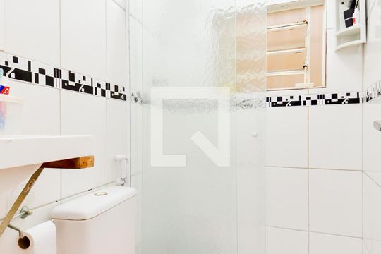 Banheiro da Suíte de casa à venda com 3 quartos, 143m² em Vila Trabalhista, Guarulhos