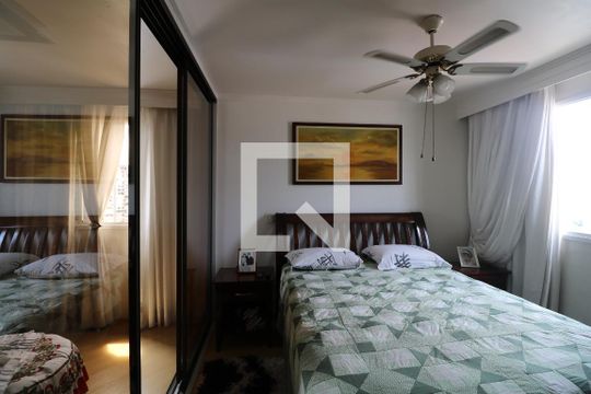 Quarto 2 de apartamento para alugar com 2 quartos, 130m² em Vila Romana, São Paulo