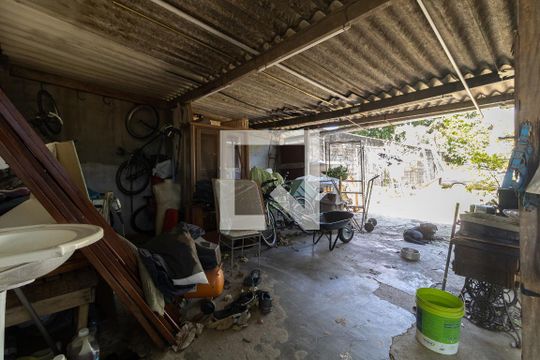 Garagem Coberta de casa para alugar com 1 quarto, 1200m² em Vila Caraguata, São Paulo