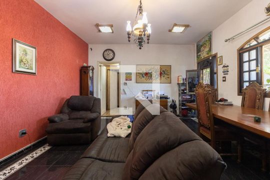 Sala de casa para alugar com 1 quarto, 1200m² em Vila Caraguata, São Paulo