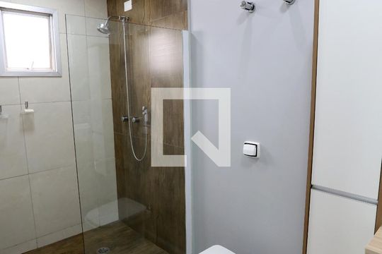 Banheiro da Suíte de apartamento à venda com 3 quartos, 201m² em Vila Nova Savoia, São Paulo