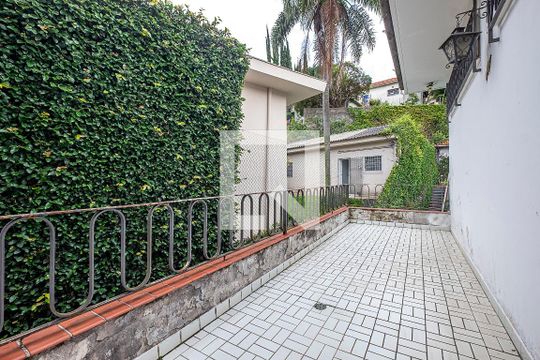 Suíte 3 - Varanda de casa para alugar com 3 quartos, 600m² em Sumaré, São Paulo