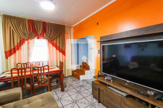 Sala de casa à venda com 4 quartos, 198m² em Vila Continental, São Paulo