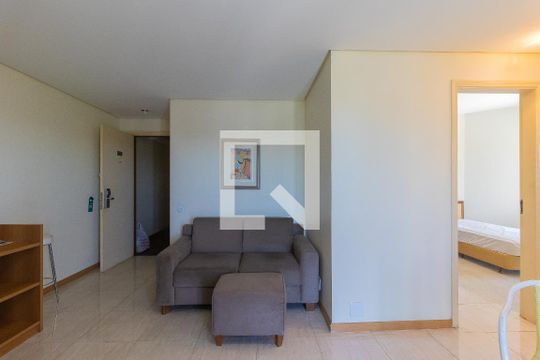 Sala de kitnet/studio para alugar com 1 quarto, 55m² em Jardim São Dimas, São José dos Campos