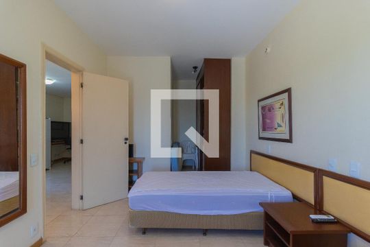 Quarto de kitnet/studio para alugar com 1 quarto, 55m² em Jardim São Dimas, São José dos Campos