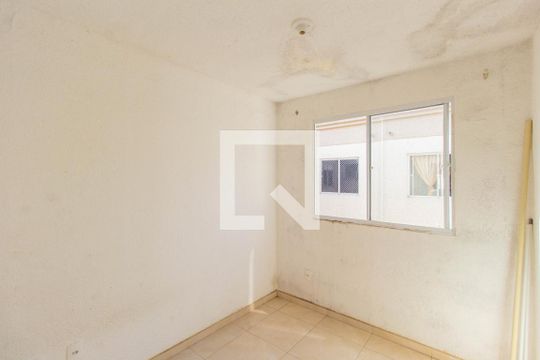 Quarto 2 de apartamento à venda com 2 quartos, 42m² em Estância Velha, Canoas