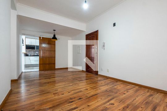 Sala de apartamento para alugar com 3 quartos, 82m² em Pompeia, São Paulo