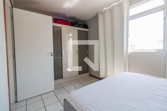 Quarto 1 de apartamento para alugar com 2 quartos, 53m² em Ipiranga, São José