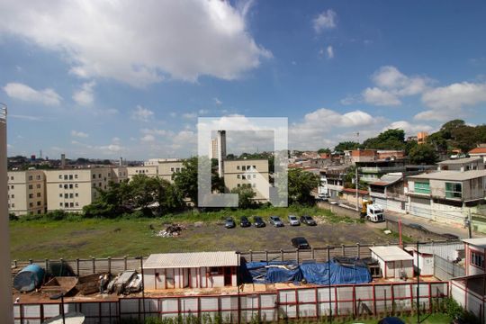 Vista Quarto 2 de apartamento para alugar com 2 quartos, 32m² em Vila Nova Curuçá, São Paulo