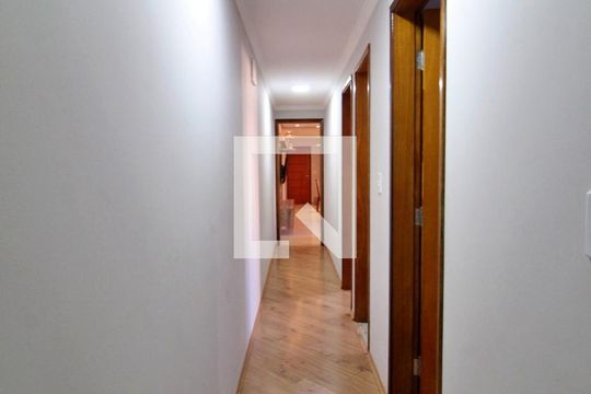 Corredor de apartamento à venda com 3 quartos, 166m² em Parque das Nações, Santo André