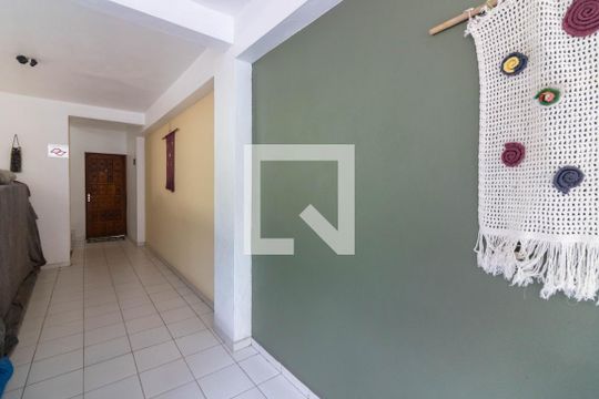 Hall de entrada, térreo  de apartamento para alugar com 1 quarto, 50m² em Jardim Casablanca, São Paulo