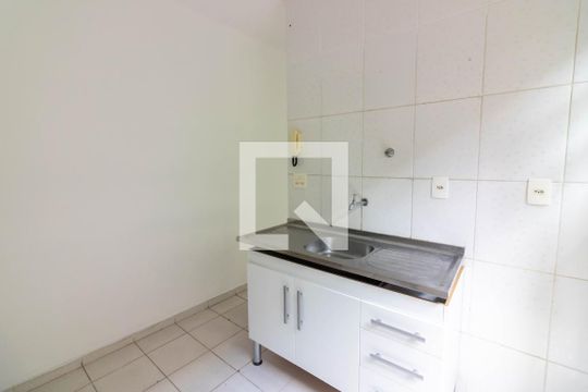 Cozinha de apartamento para alugar com 1 quarto, 43m² em Jardim Casablanca, São Paulo