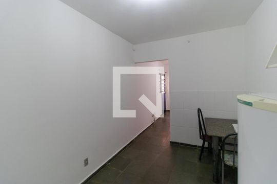 Cozinha de kitnet/studio para alugar com 1 quarto, 40m² em Cidade Universitária, Campinas