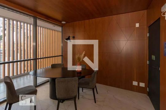 Hall de apartamento para alugar com 1 quarto, 23m² em Jardim das Acacias, São Paulo