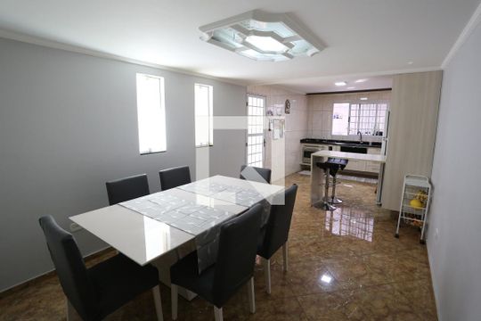 Sala de Jantar de casa à venda com 3 quartos, 400m² em Vila Sílvia, São Paulo