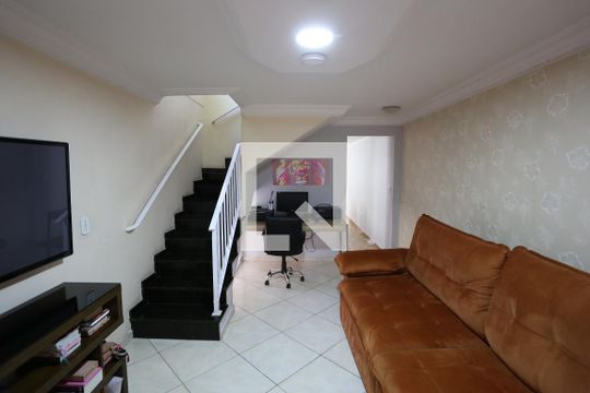 Sala de casa à venda com 3 quartos, 400m² em Vila Sílvia, São Paulo