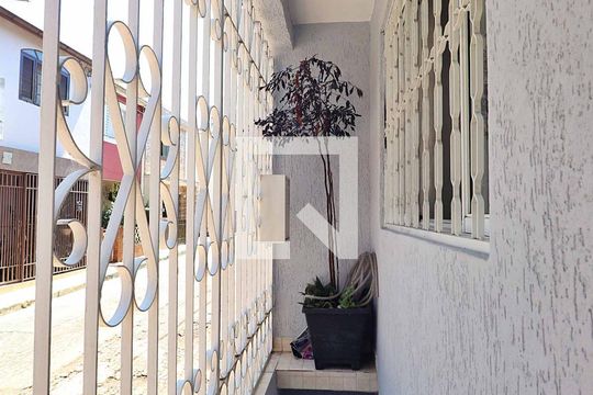 Entrada de casa à venda com 2 quartos, 100m² em Santa Teresinha, Santo André