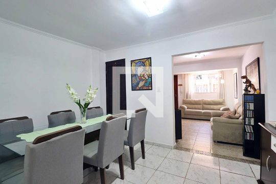 Sala de Jantar de casa à venda com 2 quartos, 100m² em Santa Teresinha, Santo André