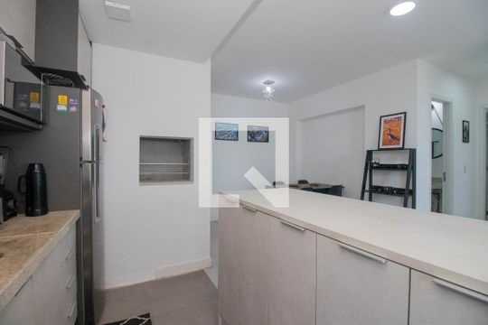Cozinha de apartamento à venda com 2 quartos, 65m² em São Sebastião, Porto Alegre