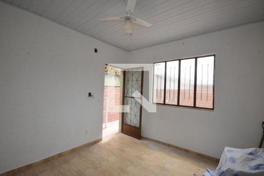 Apartamento para alugar com 2 quartos, 70m² em Bento Ribeiro, Rio de Janeiro