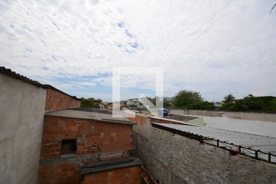Vista de apartamento para alugar com 2 quartos, 70m² em Bento Ribeiro, Rio de Janeiro