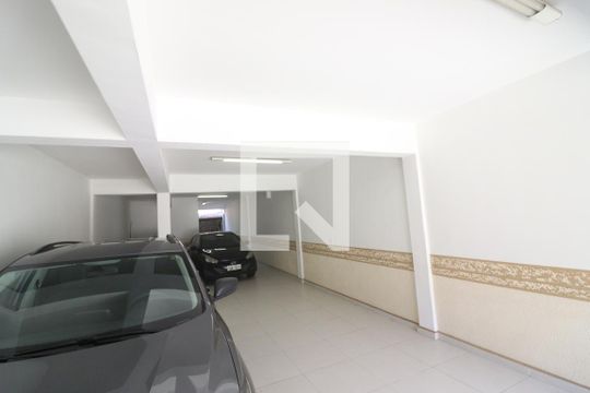 Garagem de casa à venda com 3 quartos, 275m² em Tucuruvi, São Paulo