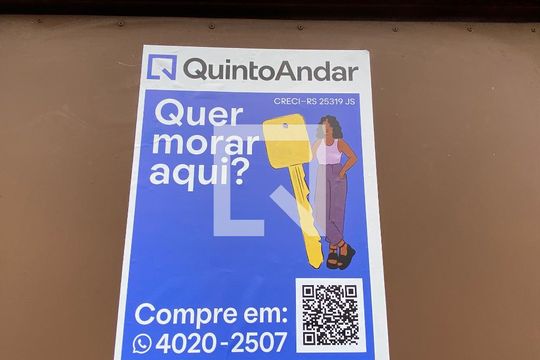 Fachada plaquinha de casa à venda com 2 quartos, 150m² em Rubem Berta, Porto Alegre