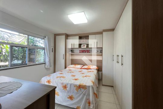 Suíte de casa de condomínio à venda com 3 quartos, 90m² em Tanque, Rio de Janeiro