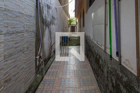 Quintal de casa para alugar com 2 quartos, 82m² em Nova Cidade, São Gonçalo