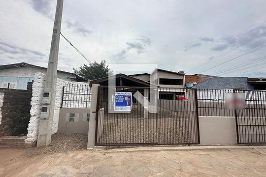 Fachada de casa para alugar com 2 quartos, 130m² em Scharlau, São Leopoldo