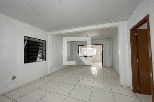 Sala de casa para alugar com 2 quartos, 130m² em Scharlau, São Leopoldo