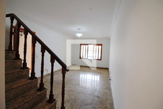 Sala de casa à venda com 4 quartos, 160m² em Jardim Londrina, São Paulo