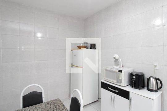 Cozinha 1 de casa à venda com 2 quartos, 210m² em Parque Novo Mundo, São Paulo