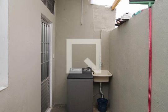 Área de Serviço 1 de casa à venda com 2 quartos, 210m² em Parque Novo Mundo, São Paulo