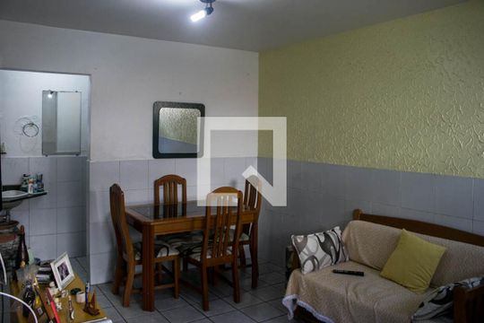 Casa de Condomínio para alugar com 2 quartos, 120m² em Itapuã, Salvador