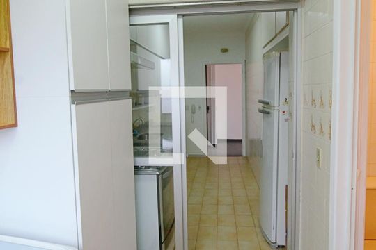 Área de Serviço de apartamento para alugar com 2 quartos, 70m² em Super Quadra Morumbi, São Paulo