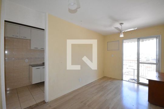 Sala de apartamento à venda com 2 quartos, 65m² em Vila da Penha, Rio de Janeiro
