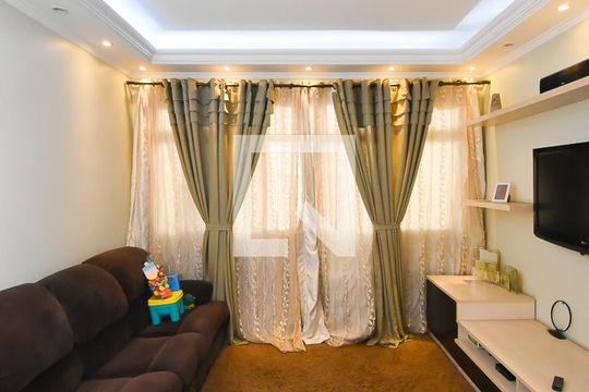 Sala de casa à venda com 3 quartos, 181m² em Vila Medeiros, São Paulo